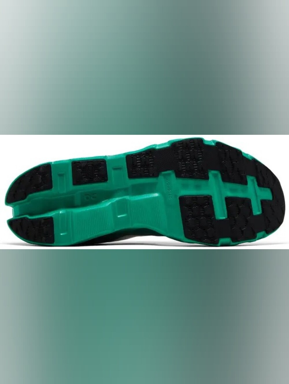 On Running Women White and Teal Trail Sneakers New Whit Out Box - Picture 3 of 12